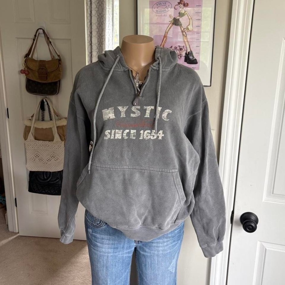 y2k 2000s mystic connecticut oversized hoodie sweatshirt